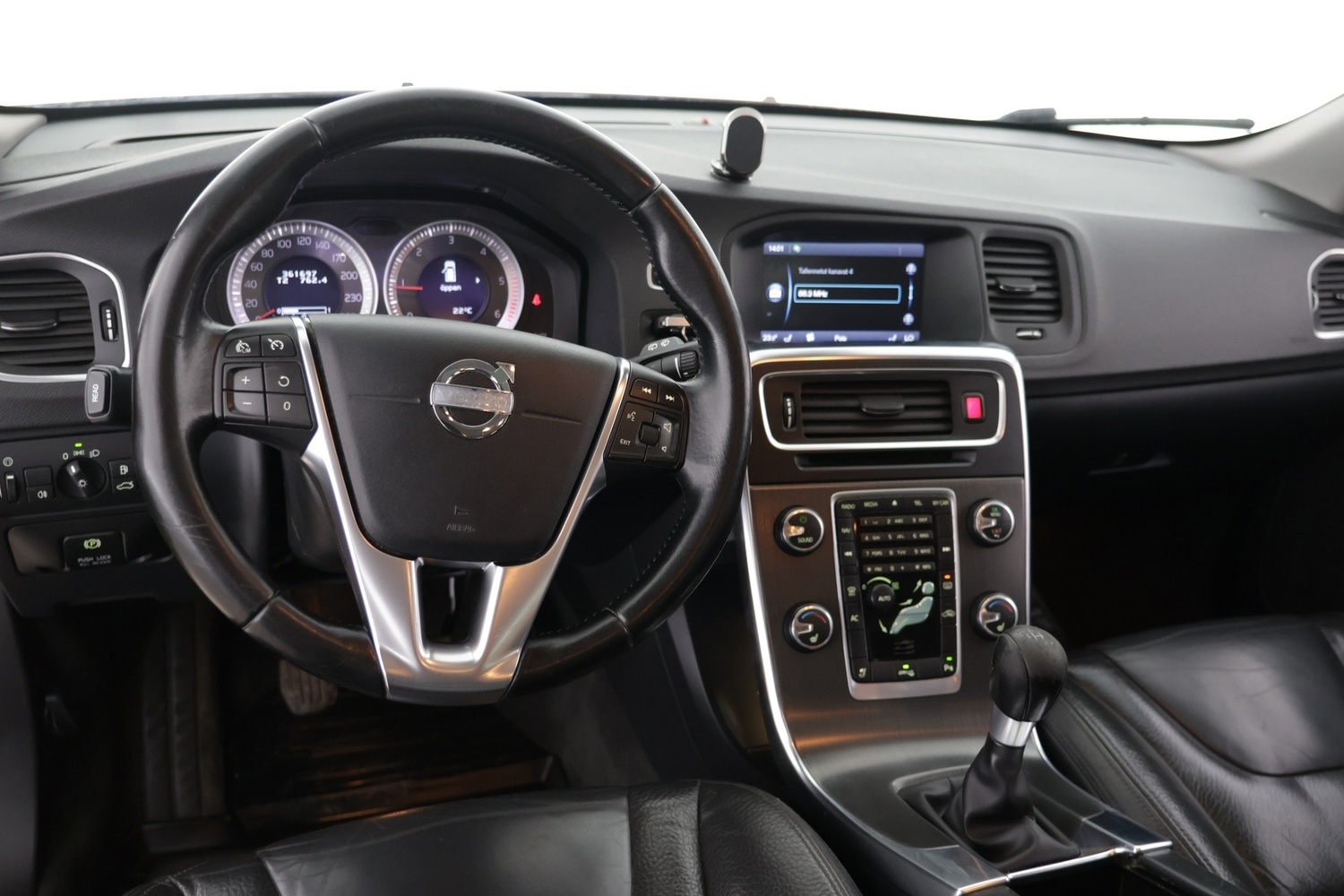 Volvo V60 vaihtoauto