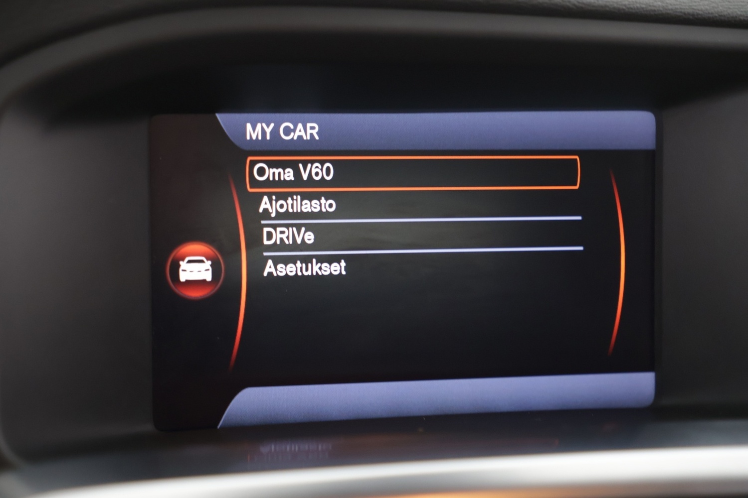 Volvo V60 vaihtoauto