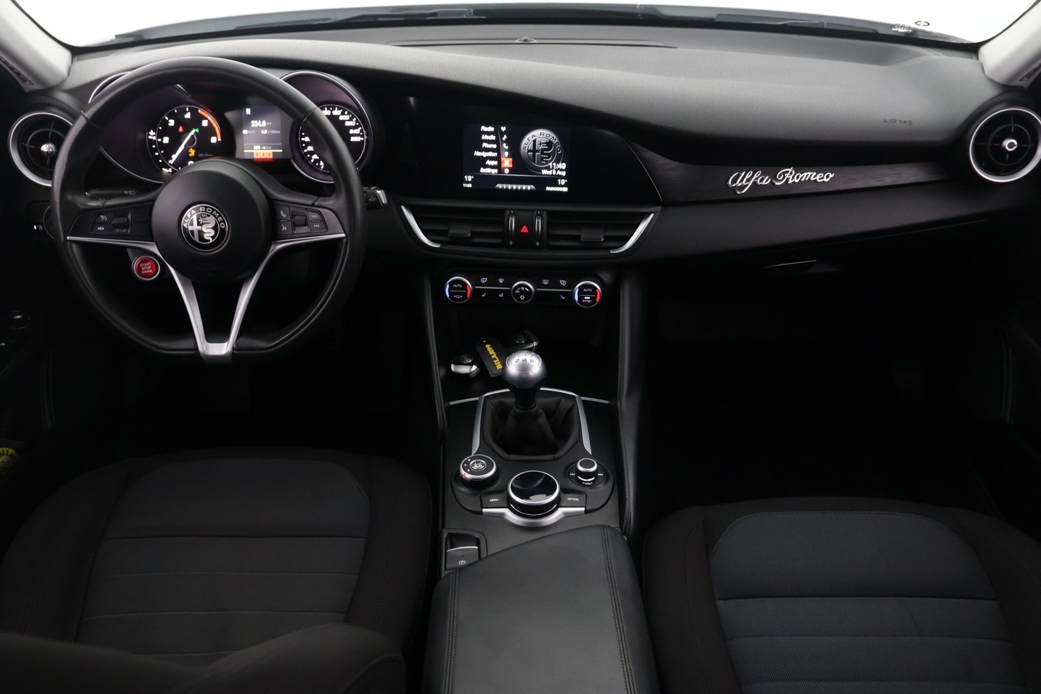 Alfa Romeo Giulia vaihtoauto