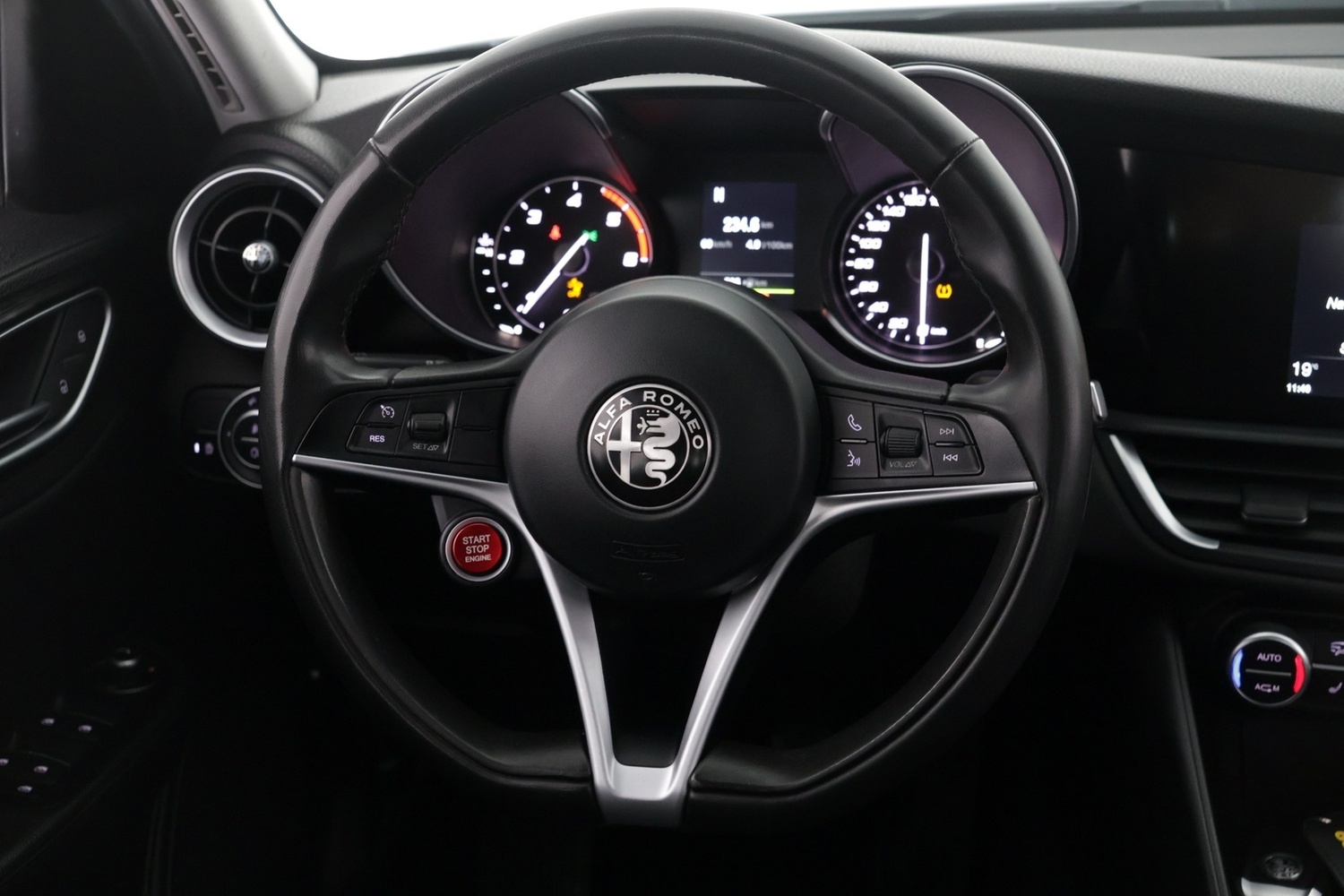 Alfa Romeo Giulia vaihtoauto