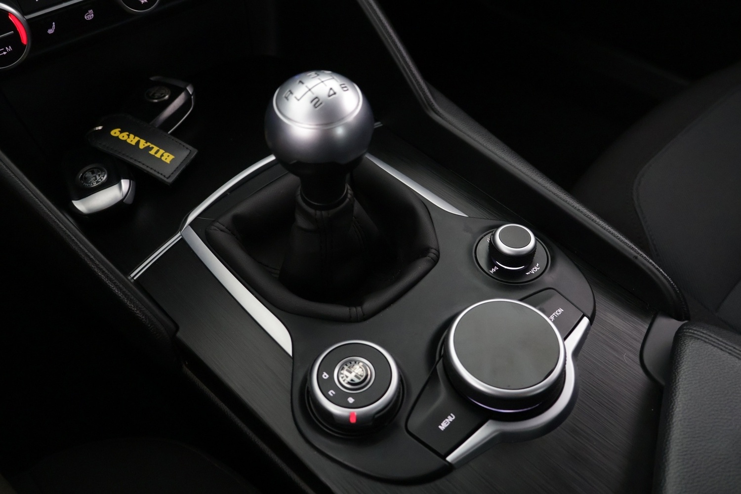 Alfa Romeo Giulia vaihtoauto