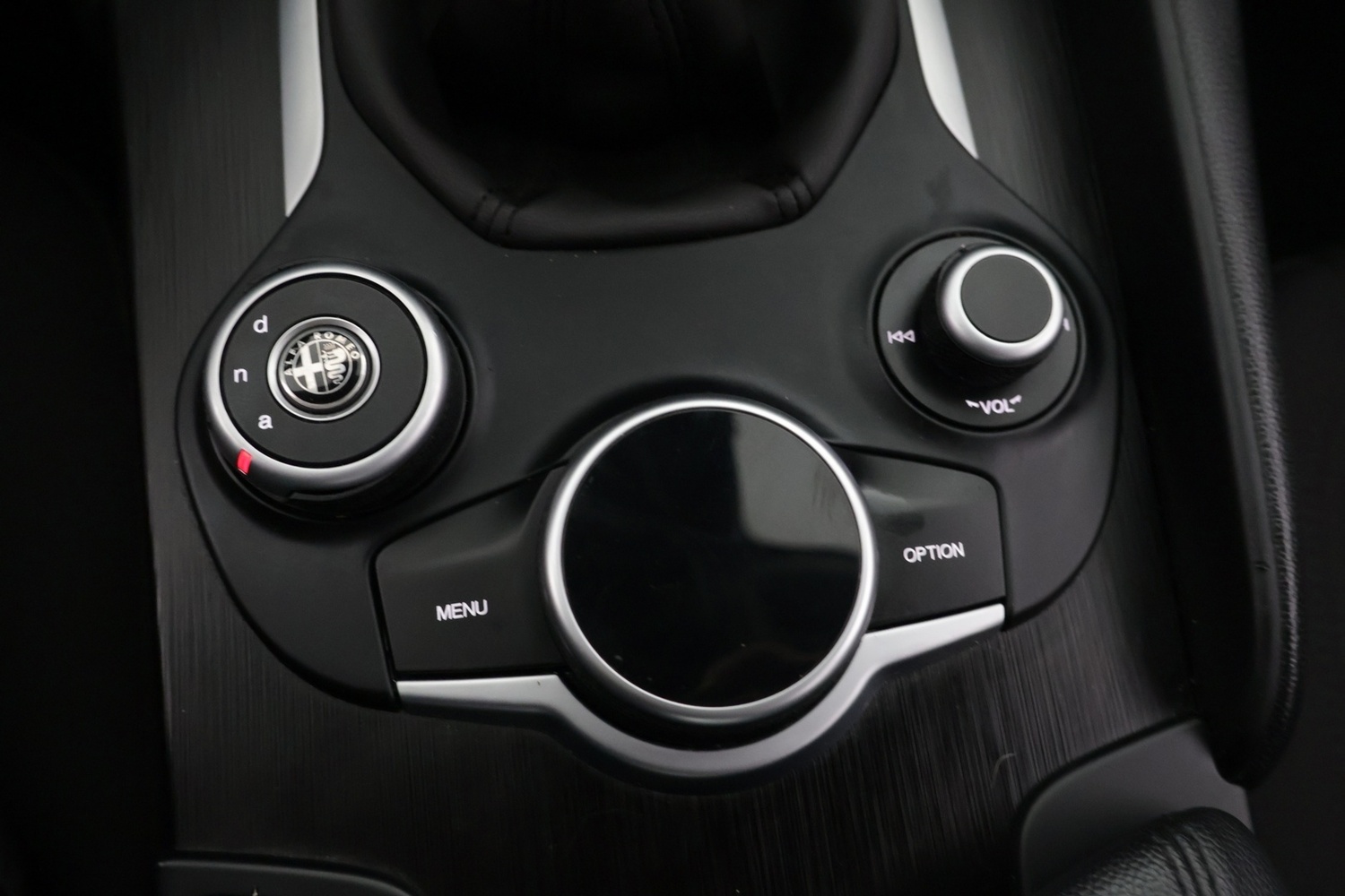 Alfa Romeo Giulia vaihtoauto