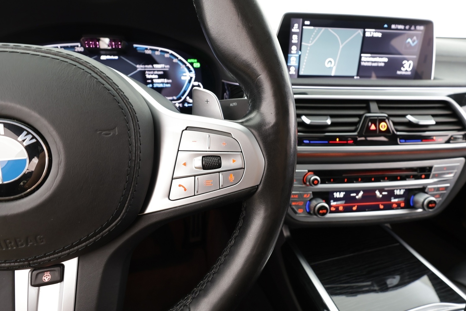 BMW 745 vaihtoauto