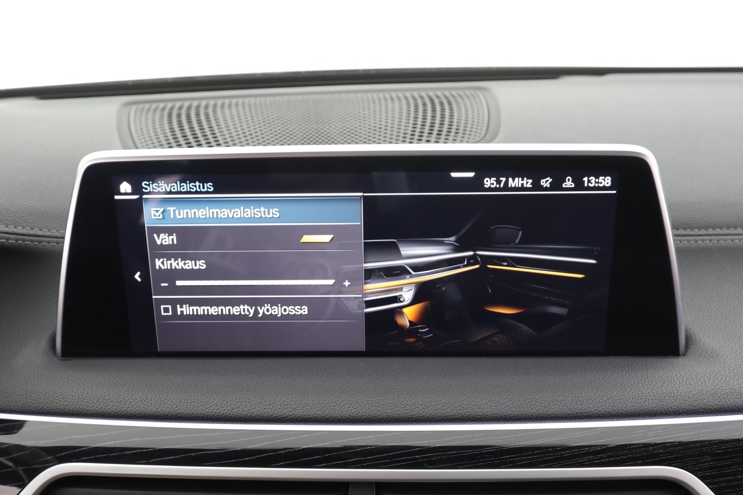 BMW 745 vaihtoauto