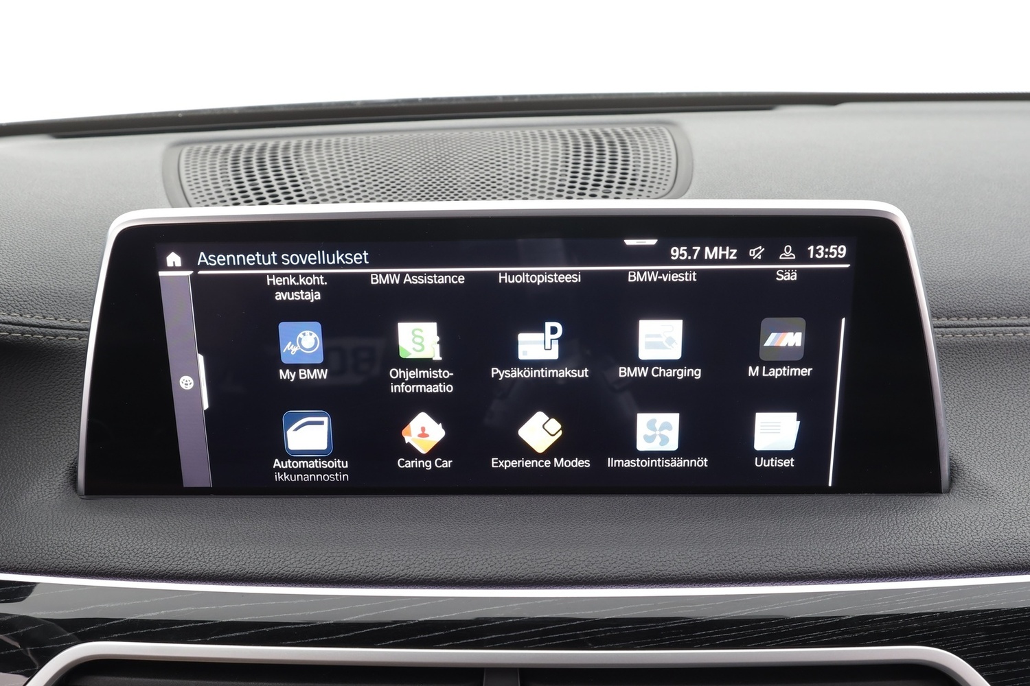 BMW 745 vaihtoauto