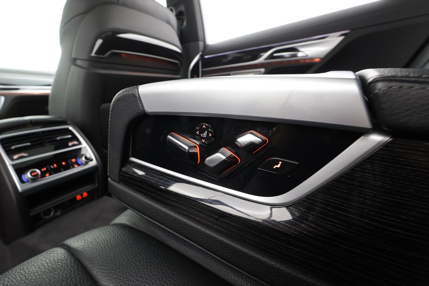 BMW 745 vaihtoauto
