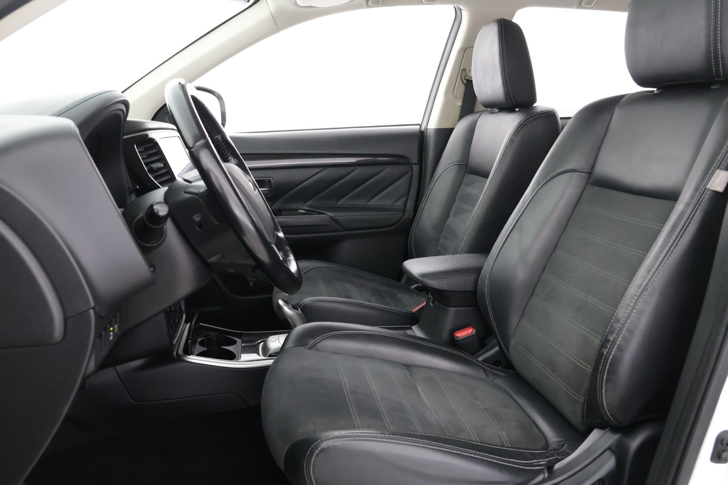 Mitsubishi Outlander vaihtoauto