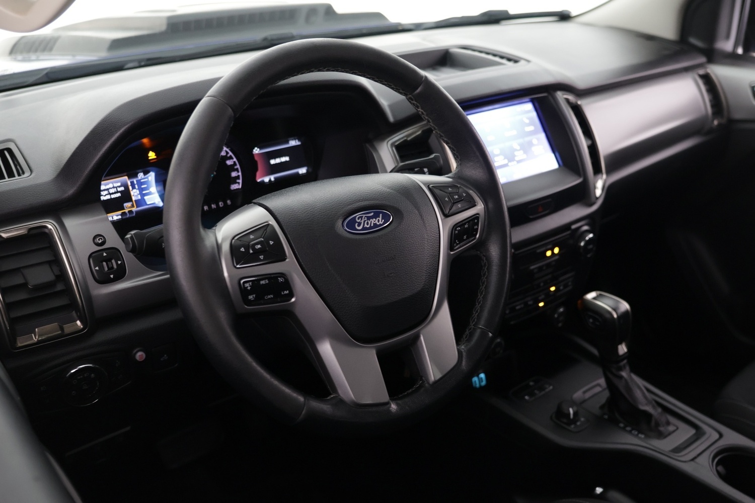 Ford Ranger vaihtoauto
