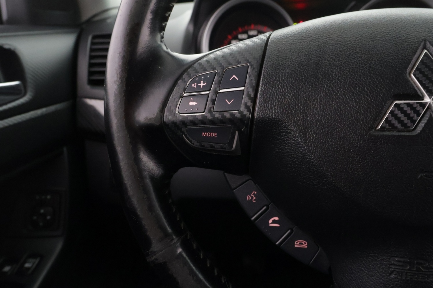 Mitsubishi Lancer vaihtoauto