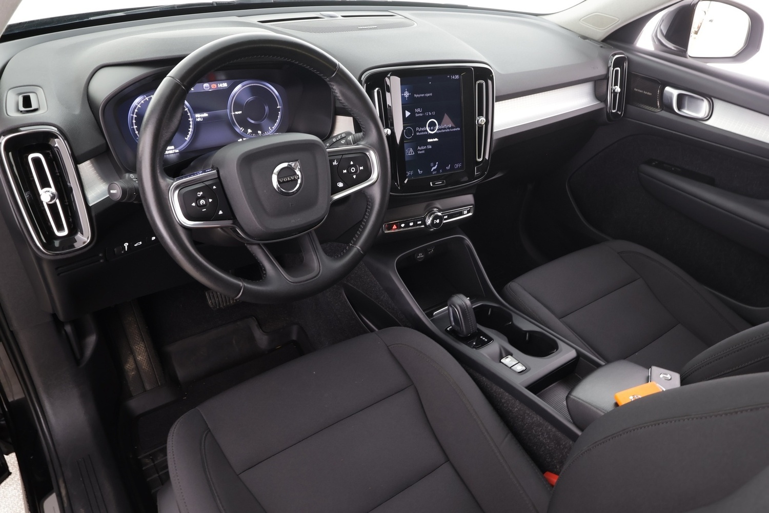 Volvo XC40 vaihtoauto