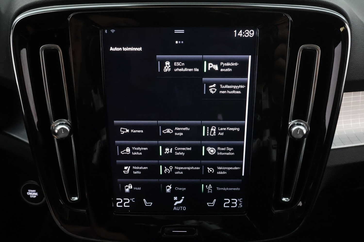 Volvo XC40 vaihtoauto