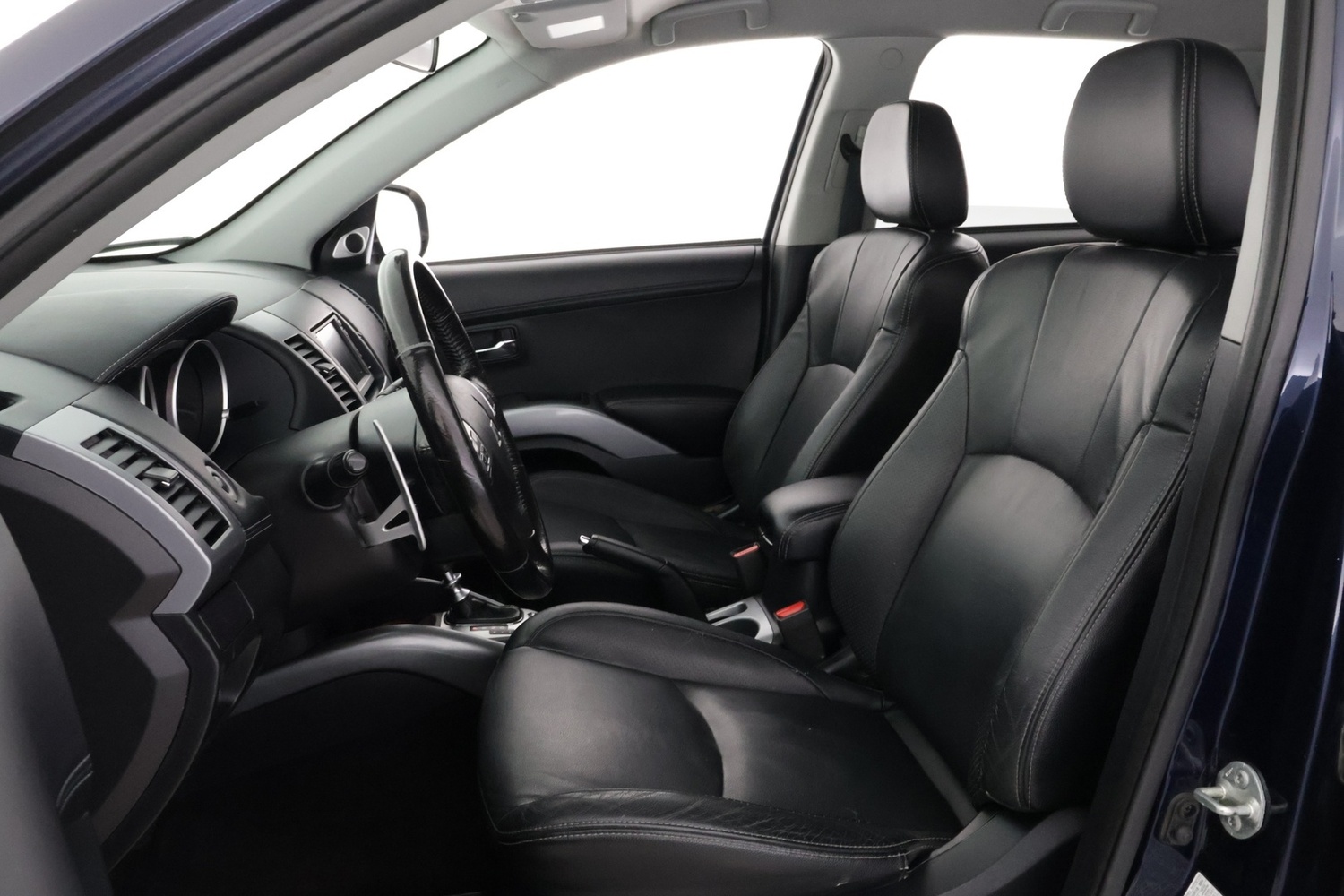 Mitsubishi Outlander vaihtoauto