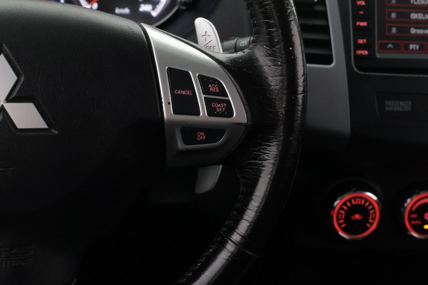Mitsubishi Outlander vaihtoauto
