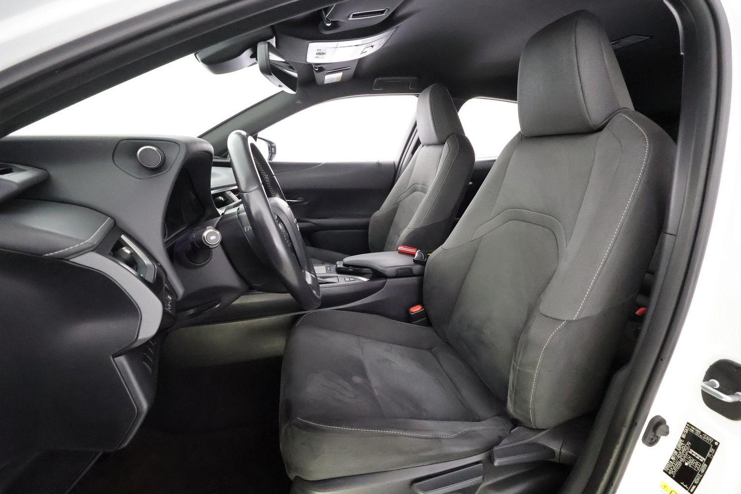 Lexus UX vaihtoauto