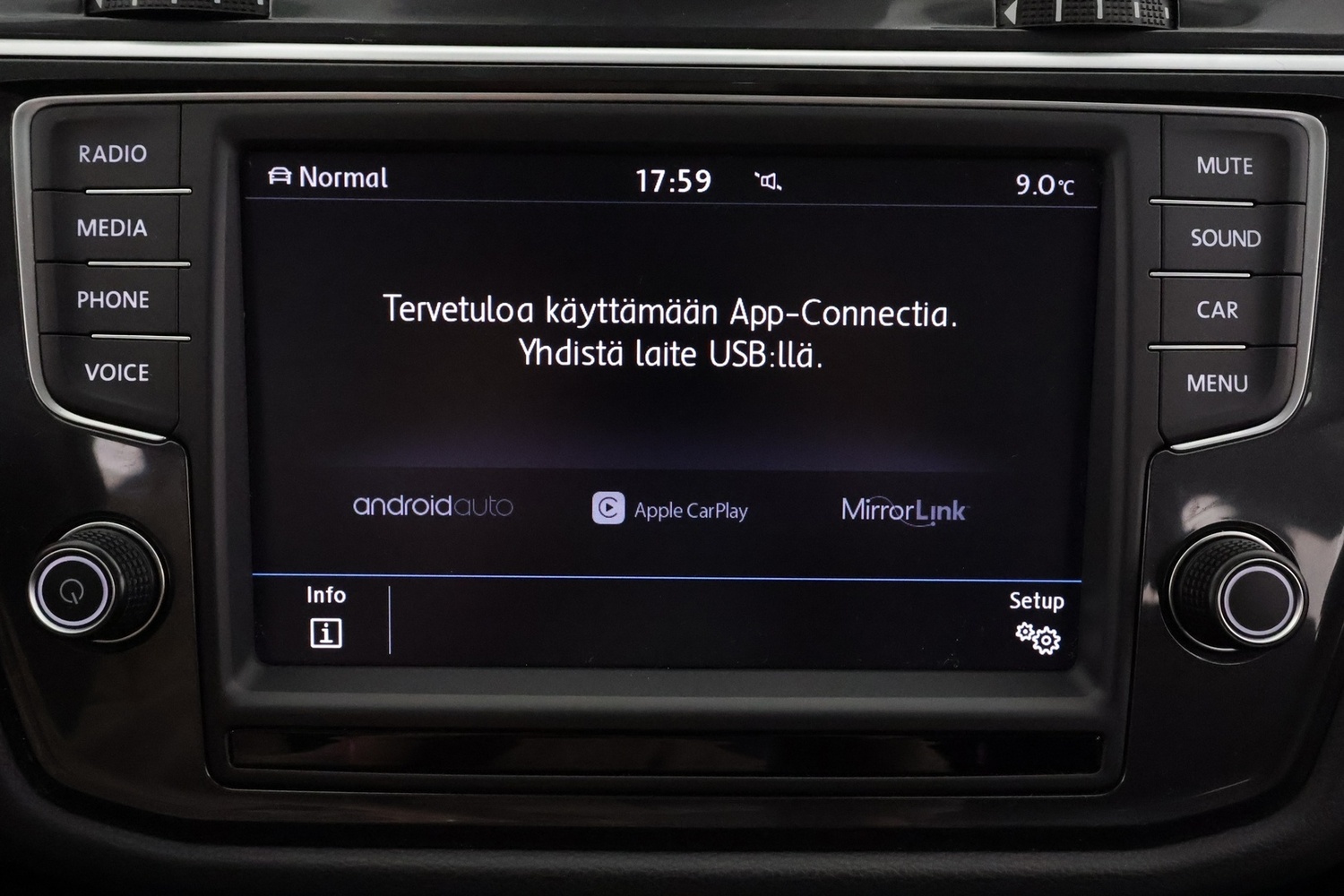 Volkswagen Tiguan vaihtoauto