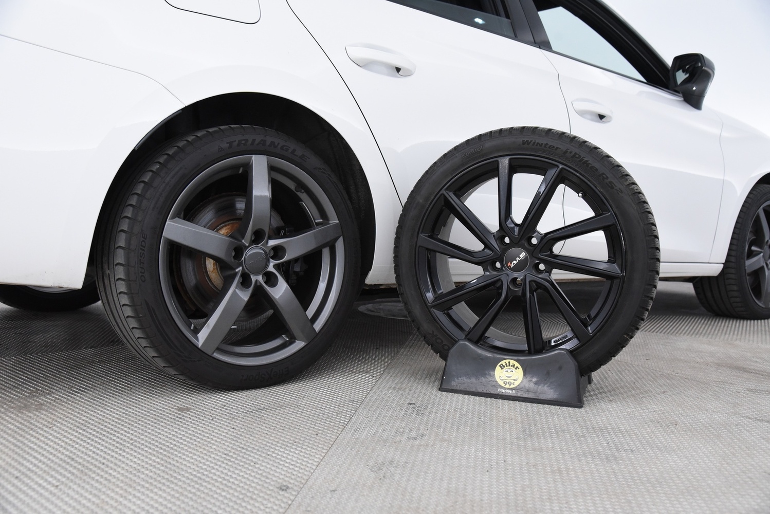 Cupra Leon Sportstourer vaihtoauto