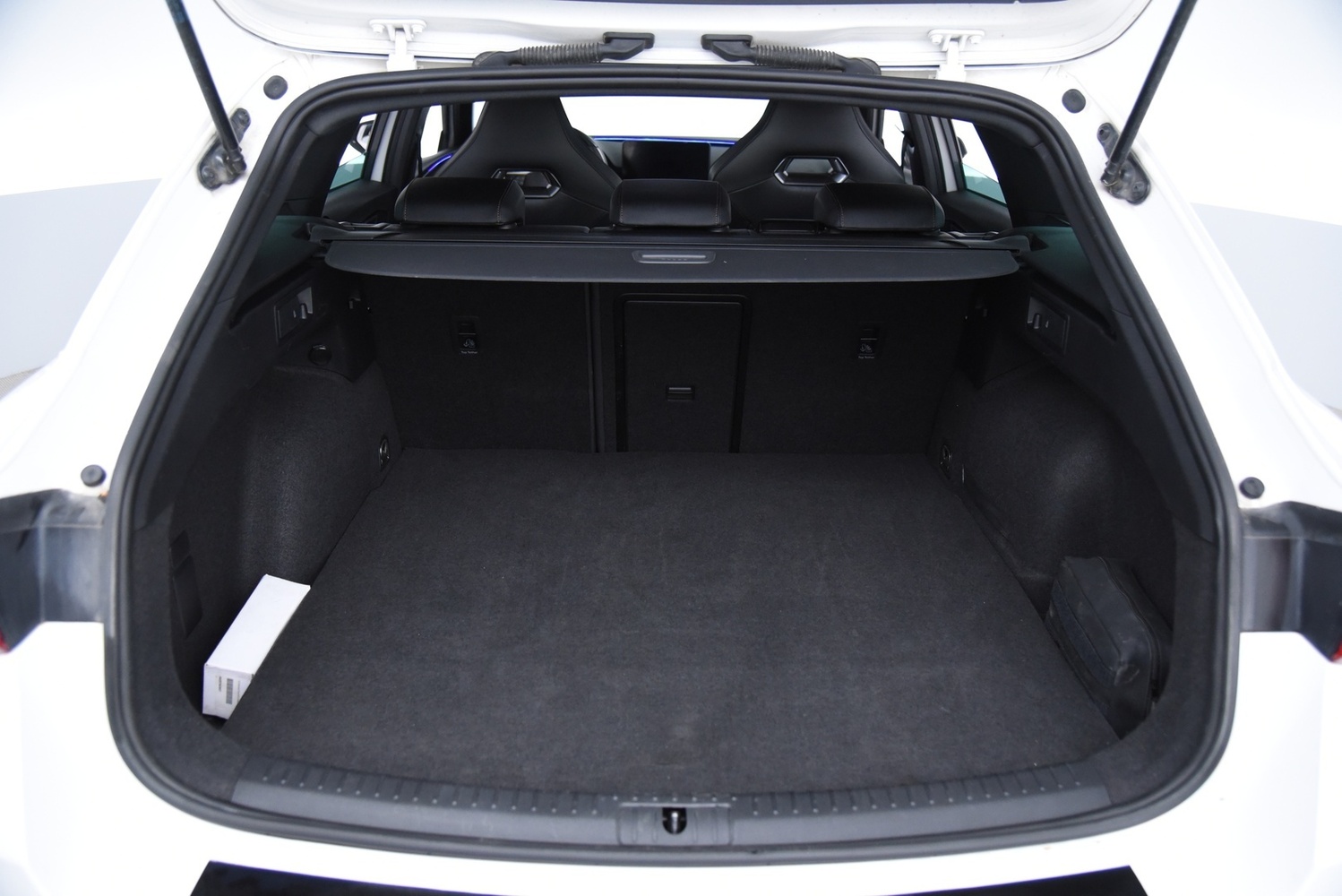 Cupra Leon Sportstourer vaihtoauto