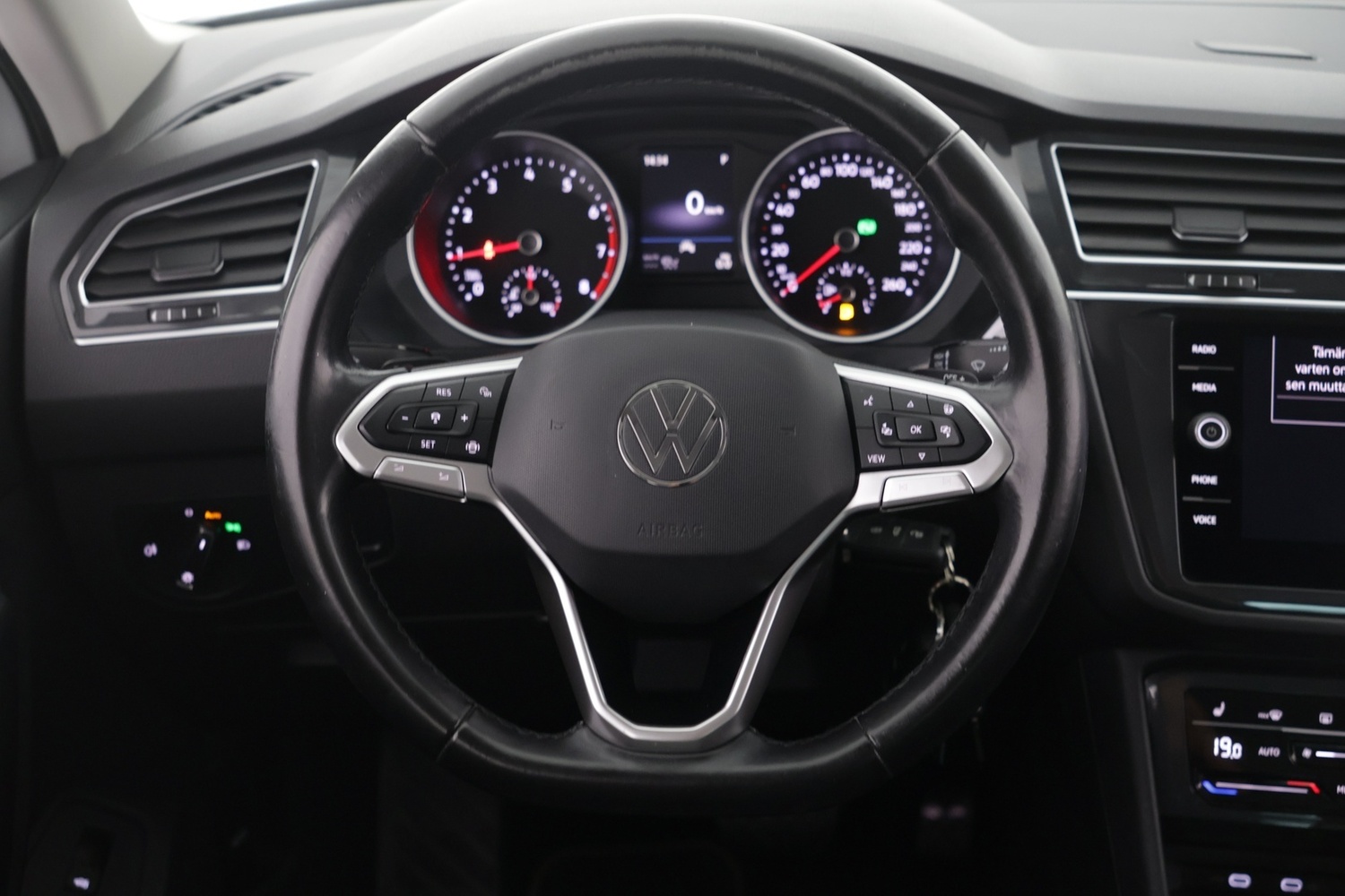 Volkswagen Tiguan vaihtoauto