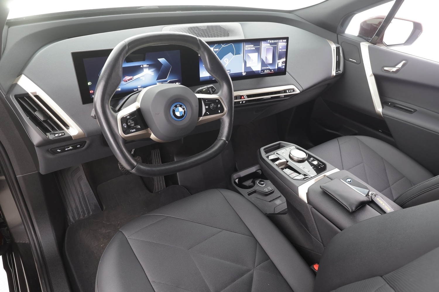 BMW iX vaihtoauto
