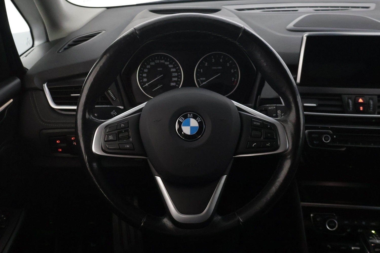 BMW 225 vaihtoauto