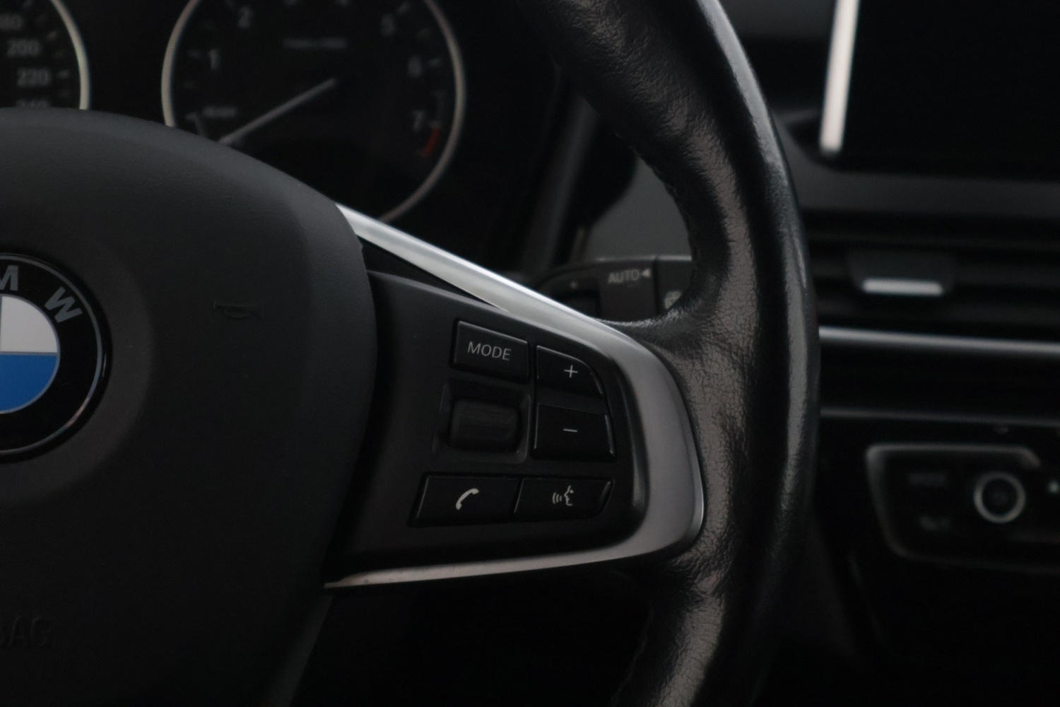 BMW 225 vaihtoauto