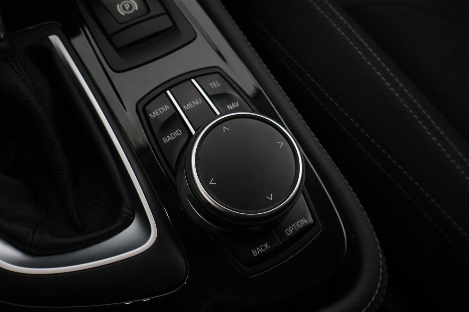 BMW 225 vaihtoauto
