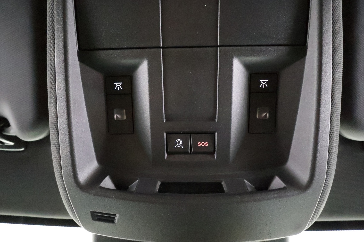 Peugeot E-3008 vaihtoauto