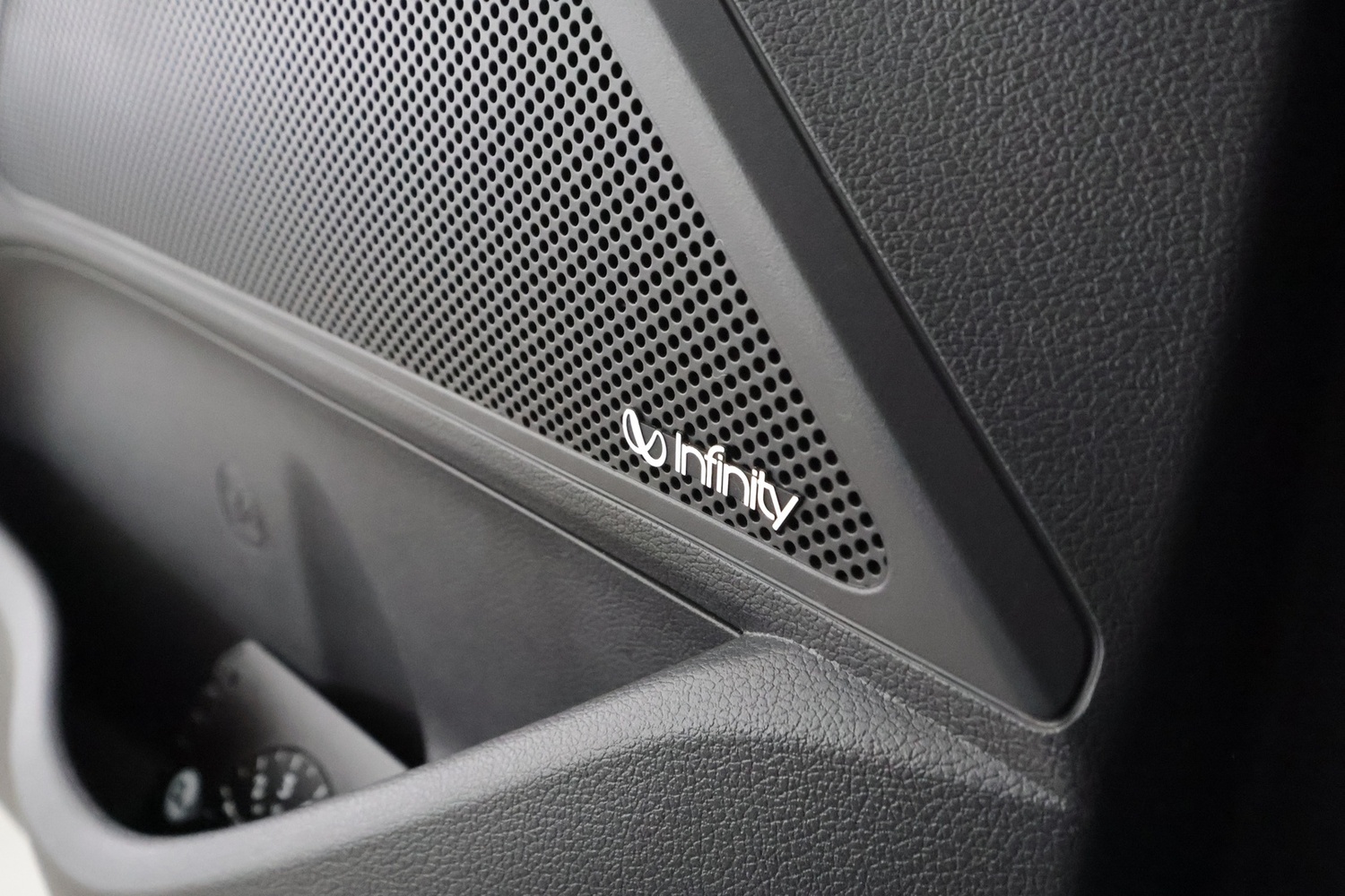 Hyundai IONIQ electric vaihtoauto
