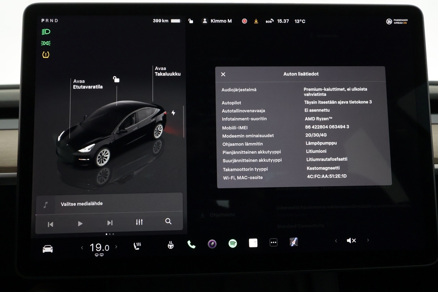 Tesla Model 3 vaihtoauto