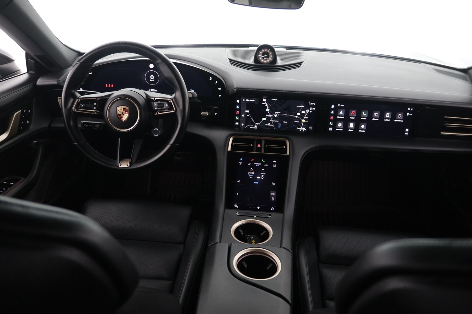 Porsche Taycan vaihtoauto