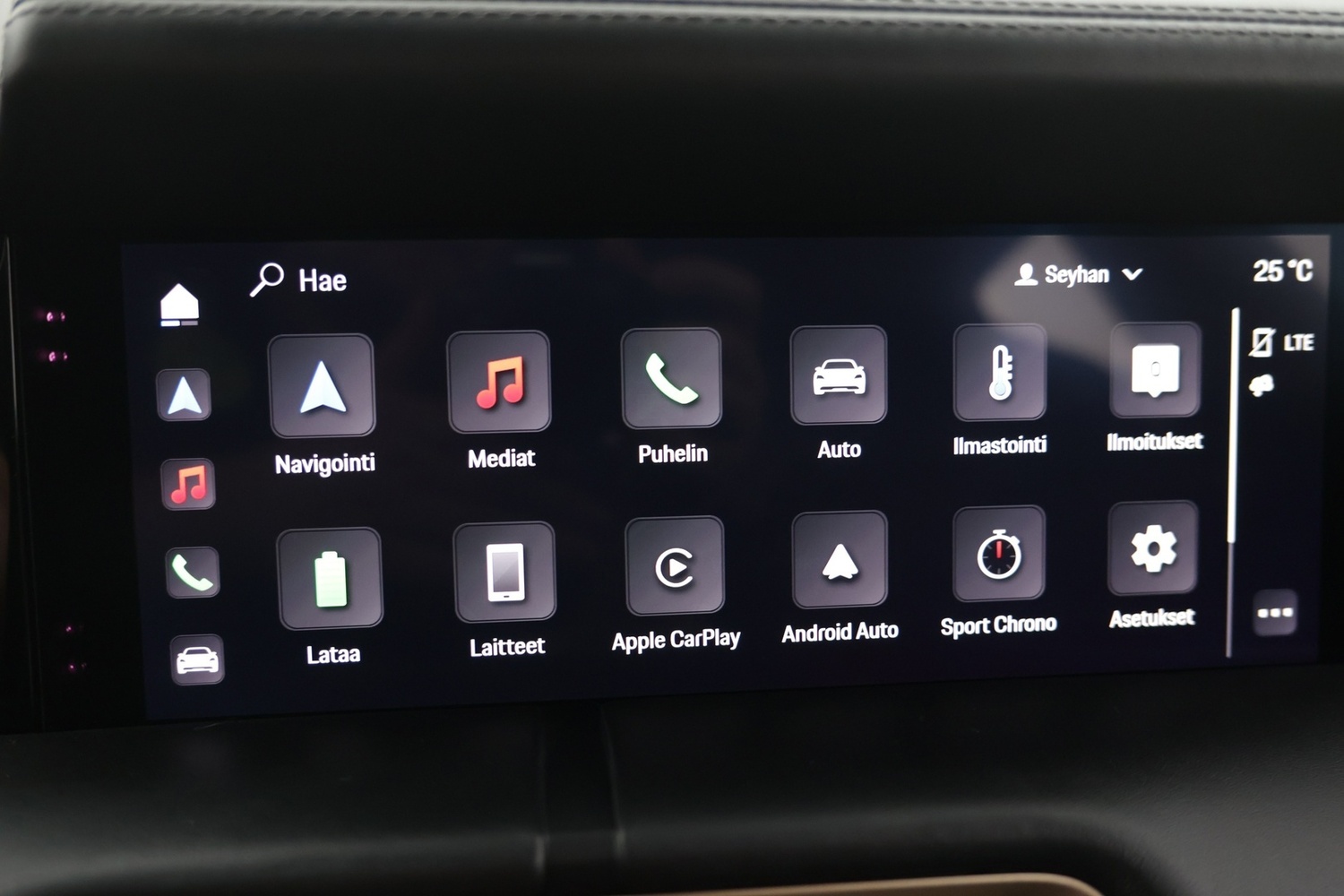 Porsche Taycan vaihtoauto