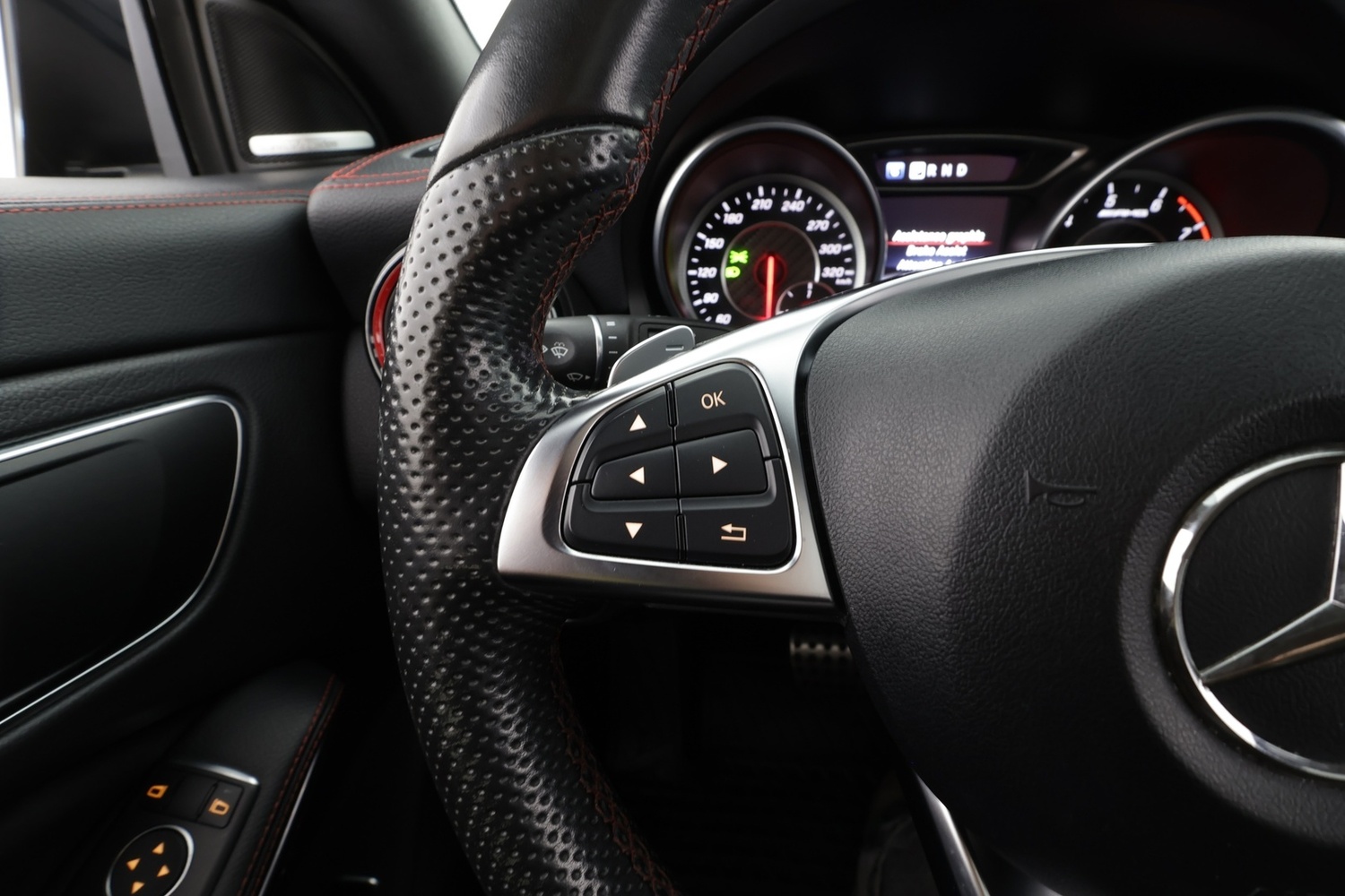 Mercedes-Benz CLA vaihtoauto