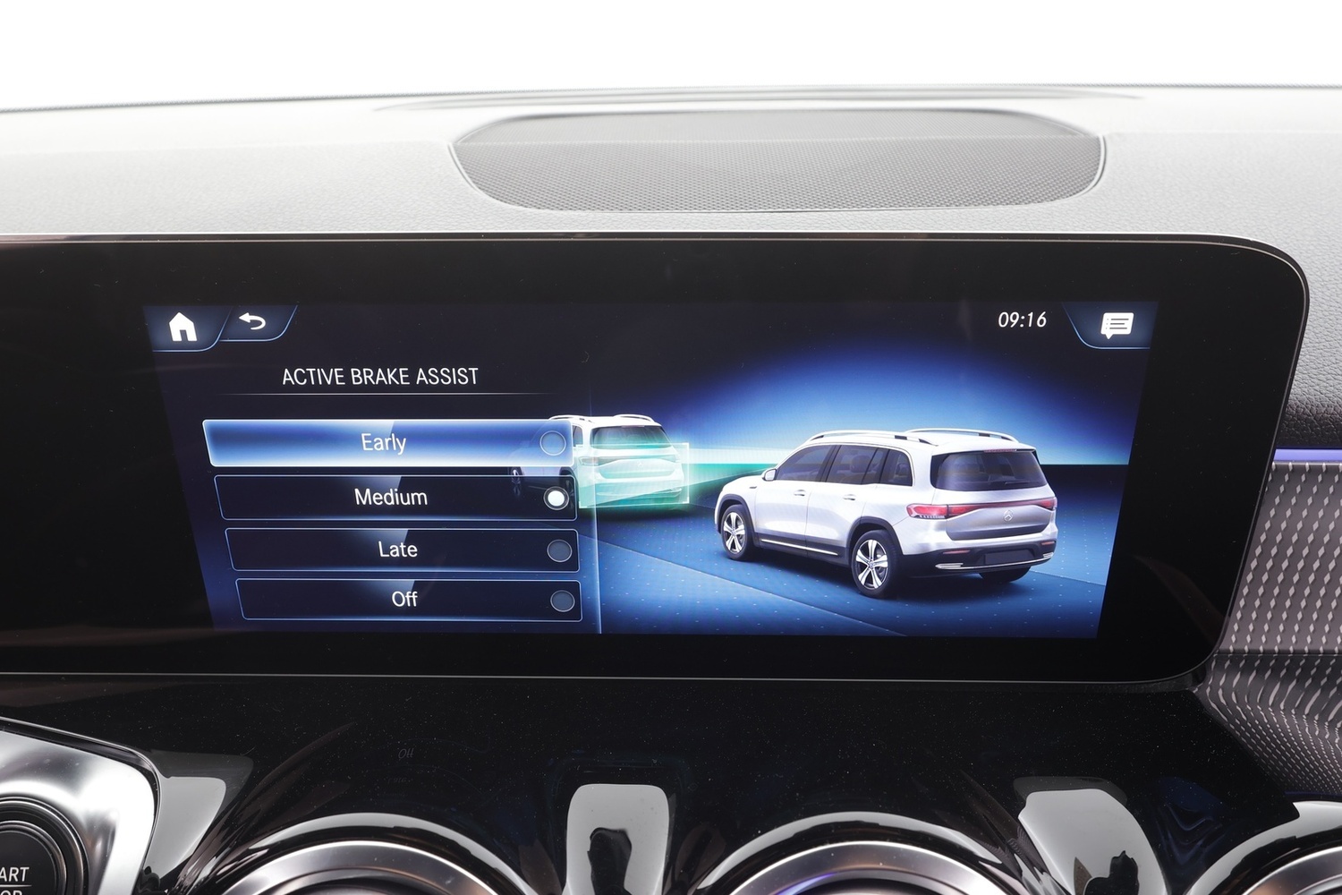 Mercedes-Benz EQB vaihtoauto