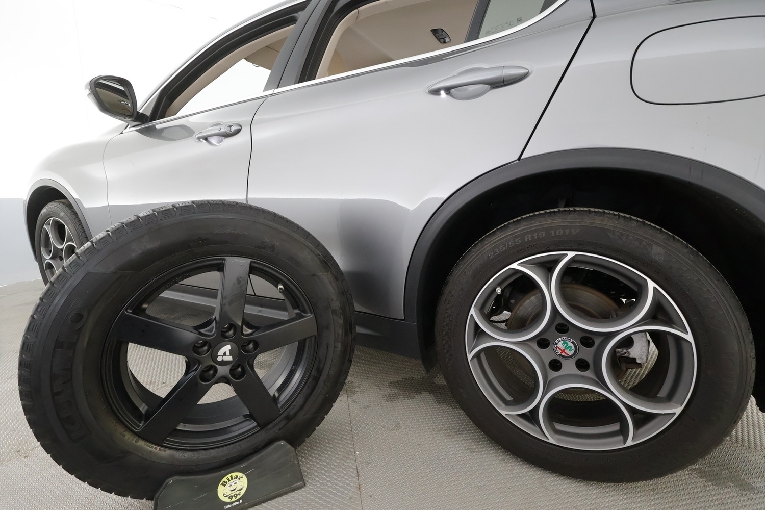 Alfa Romeo Stelvio vaihtoauto