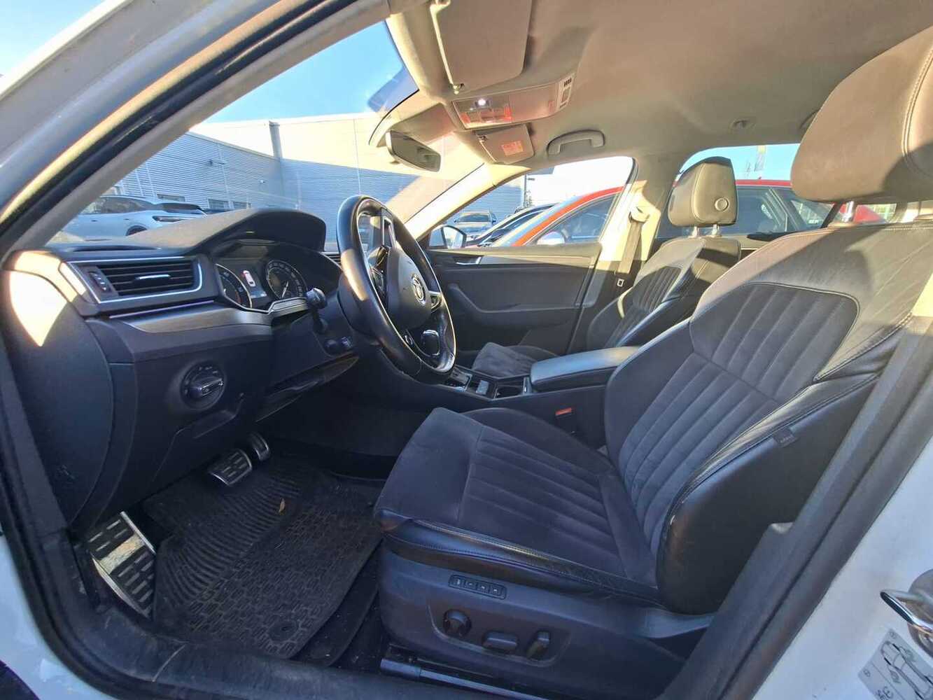 Skoda Superb vaihtoauto