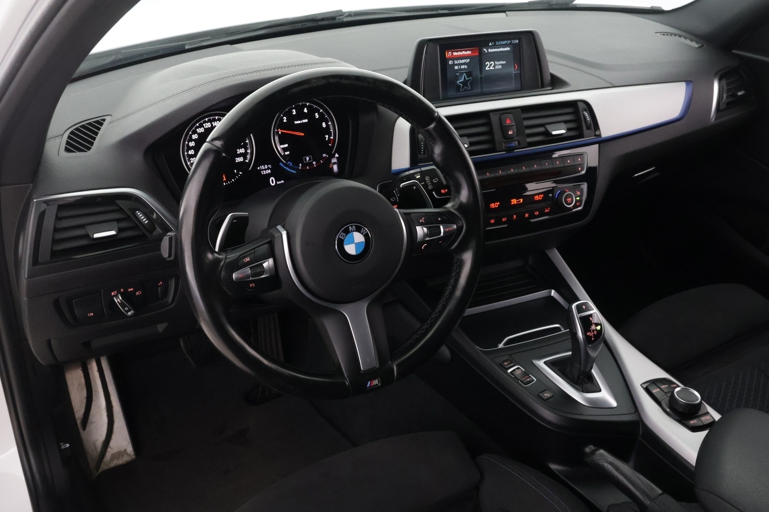 BMW M140i vaihtoauto