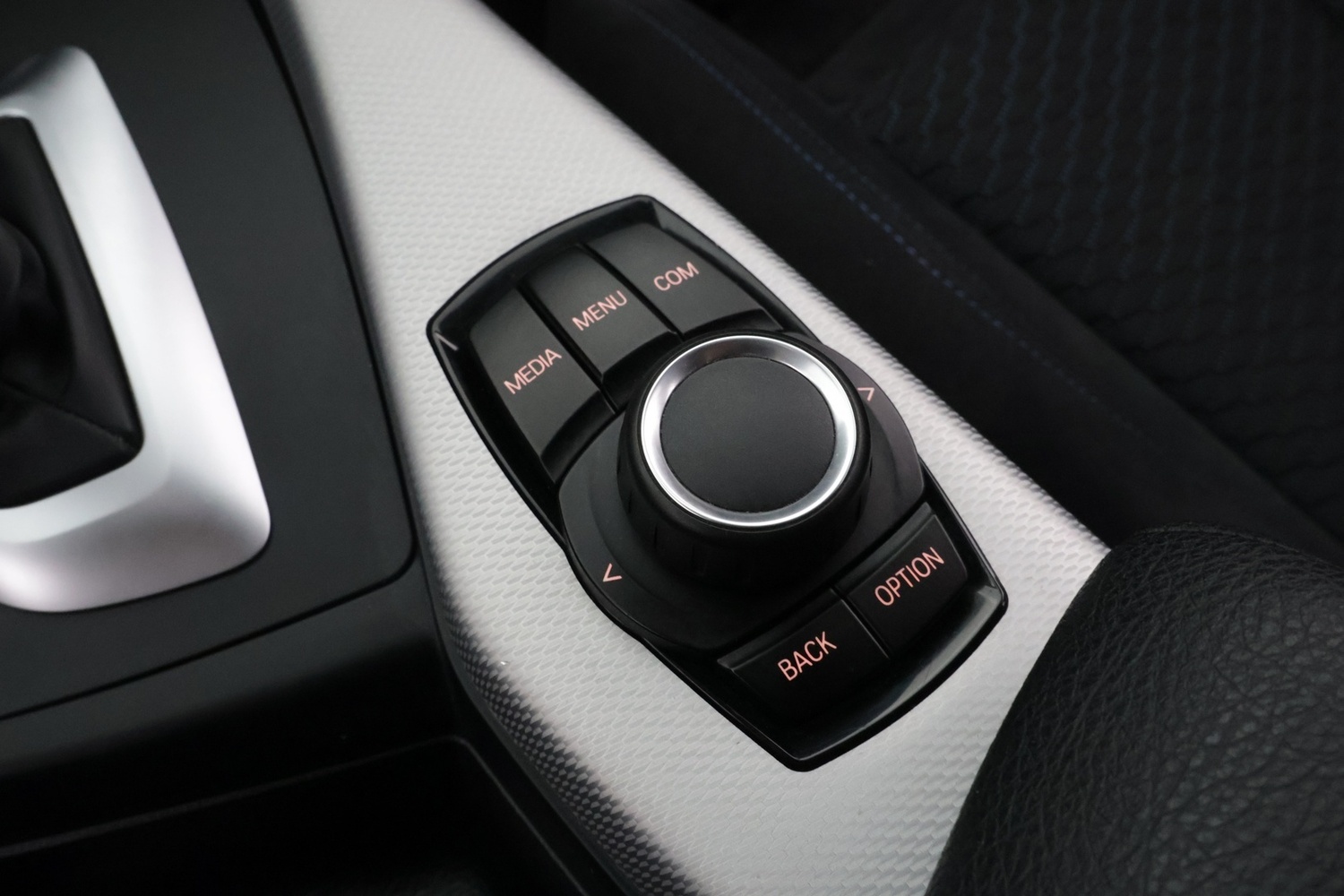 BMW M140i vaihtoauto