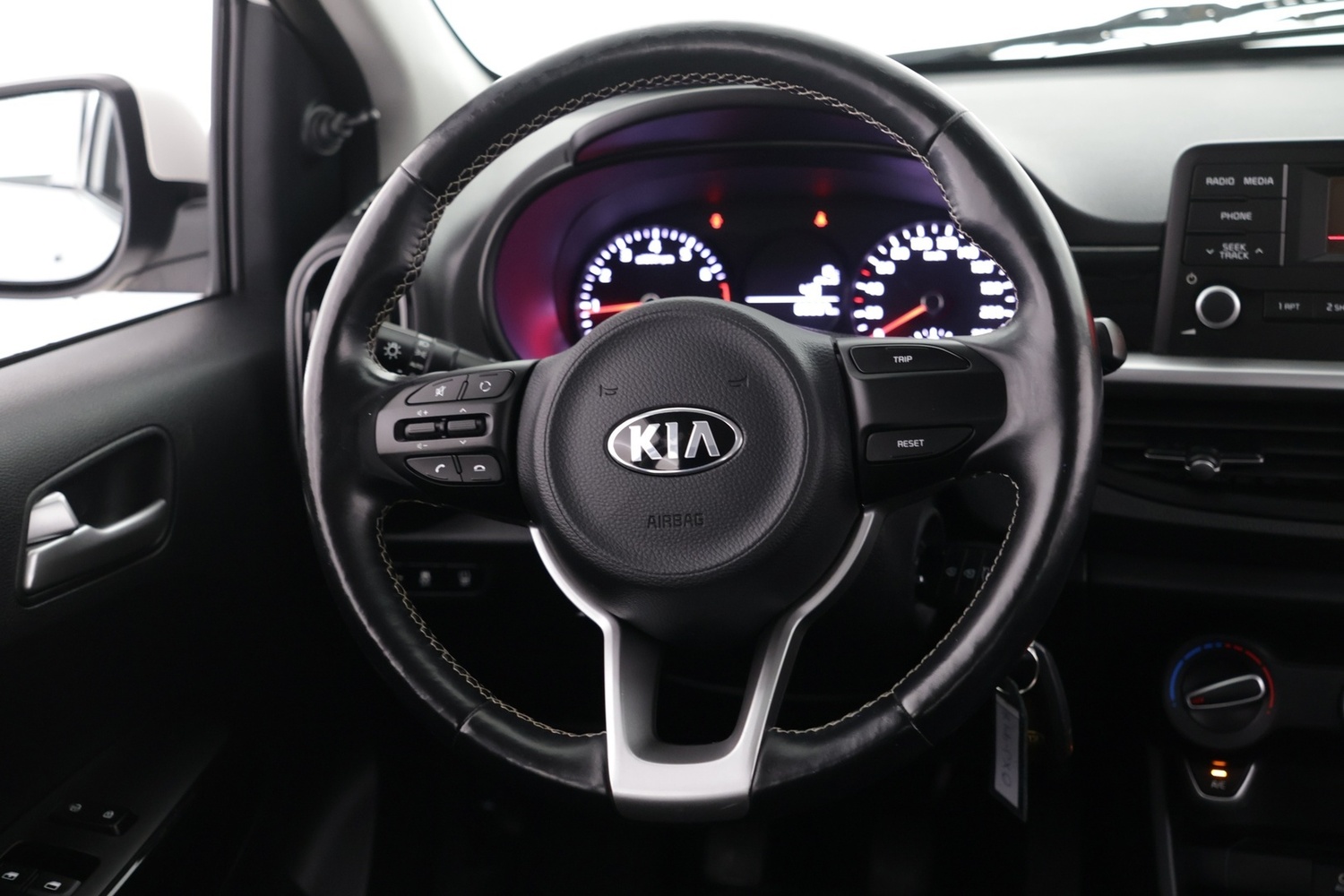 Kia Picanto vaihtoauto