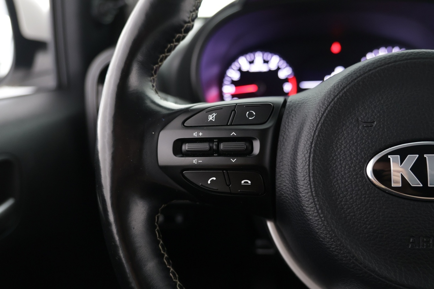 Kia Picanto vaihtoauto