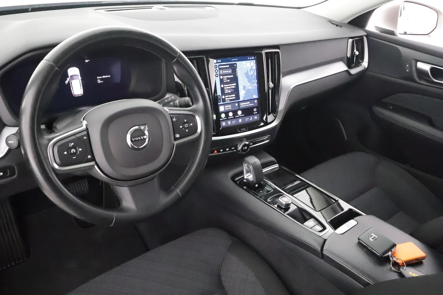 Volvo V60 vaihtoauto