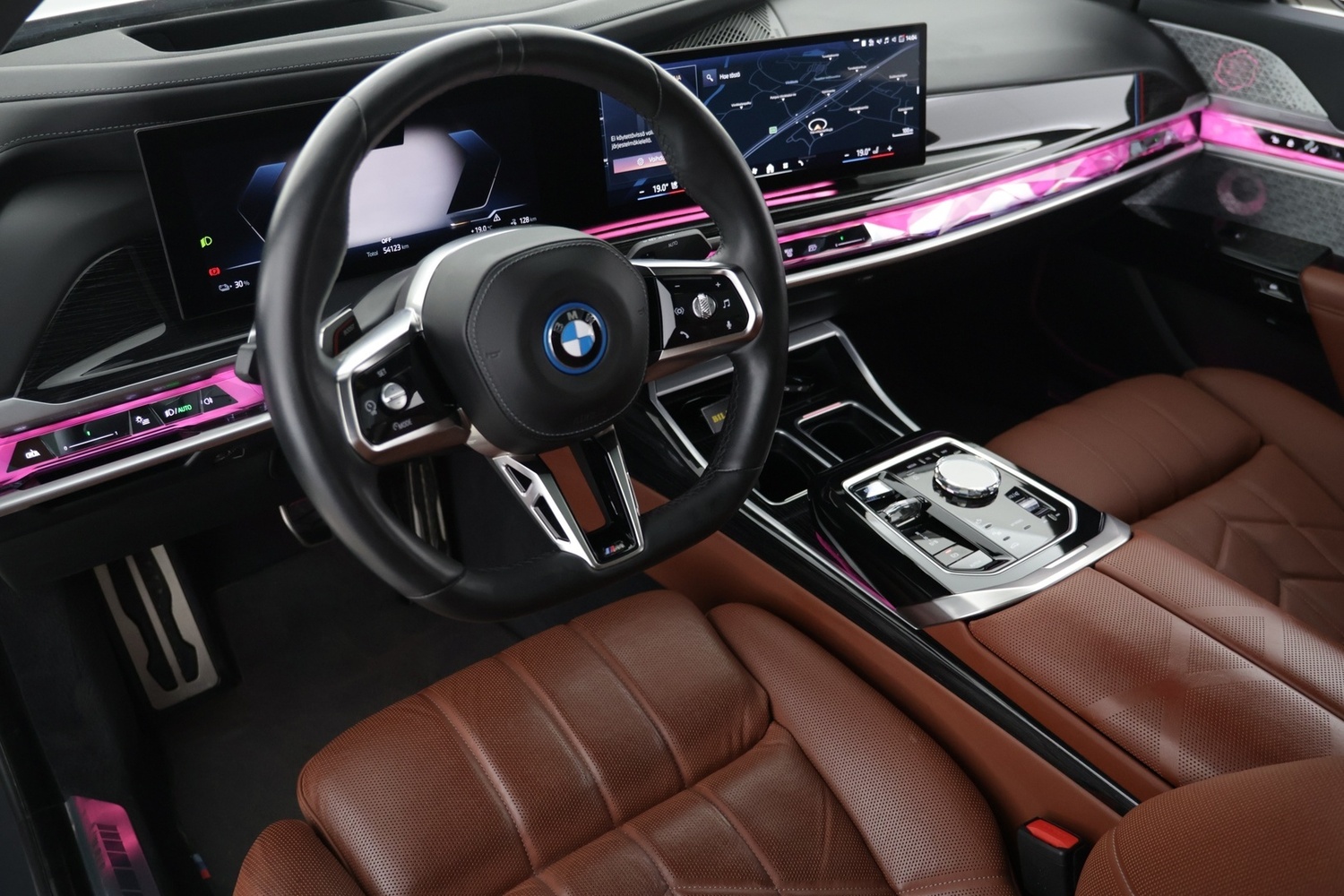 BMW i7 vaihtoauto