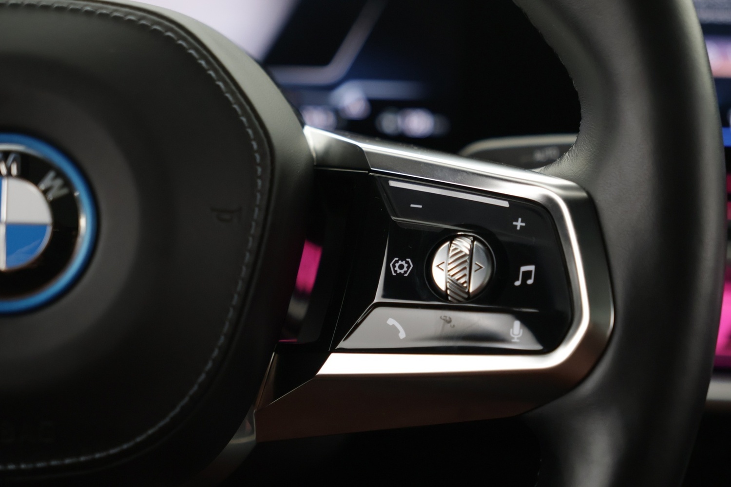 BMW i7 vaihtoauto