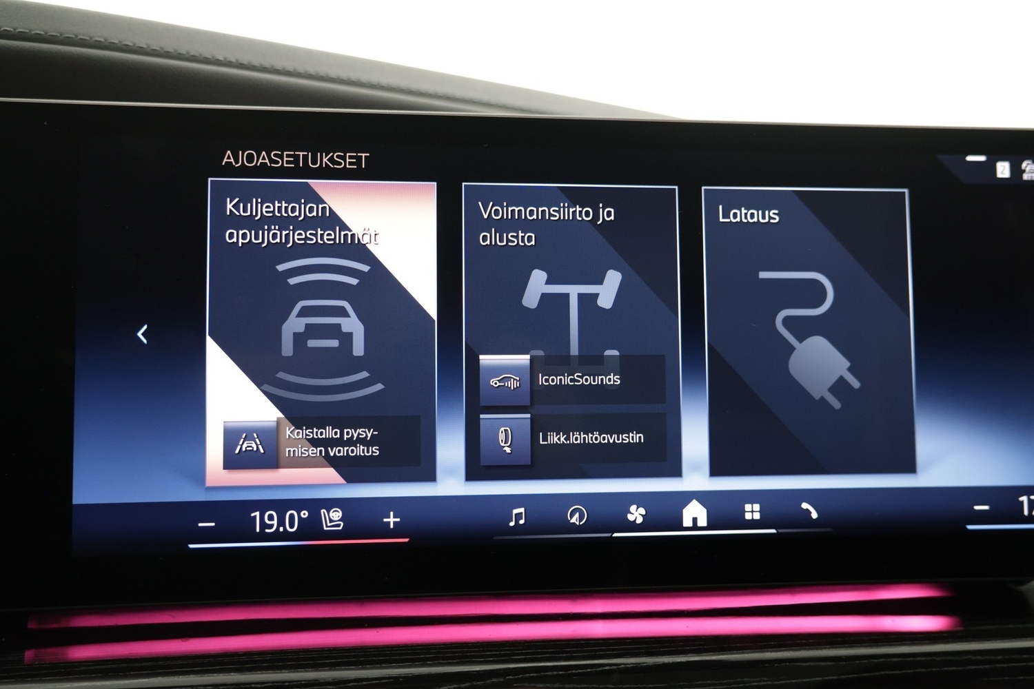 BMW i7 vaihtoauto