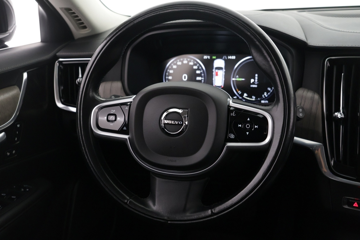 Volvo V90 vaihtoauto