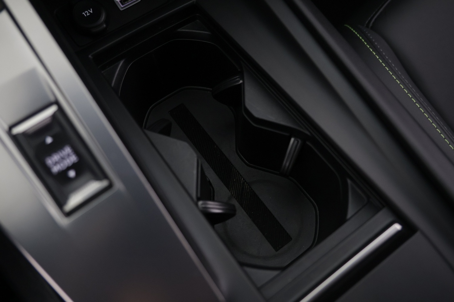 Peugeot 408 vaihtoauto