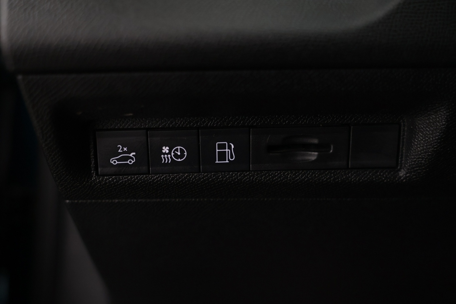 Peugeot 408 vaihtoauto
