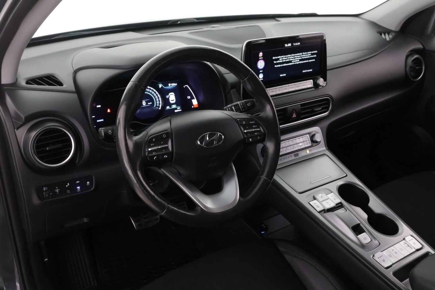 Hyundai Kona vaihtoauto