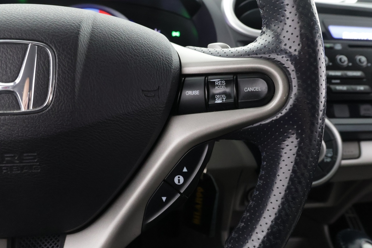 Honda Insight vaihtoauto