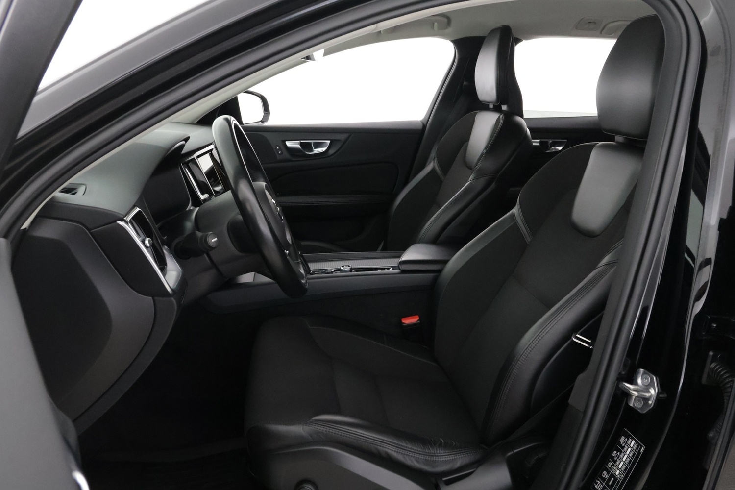 Volvo V60 Cross Country vaihtoauto