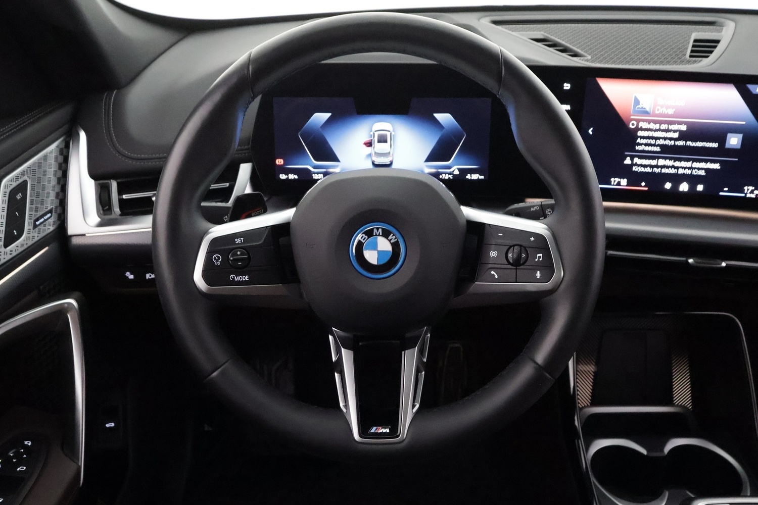 BMW iX1 vaihtoauto